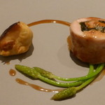 オマージュ - 鶏モモ肉のバロンティーヌ