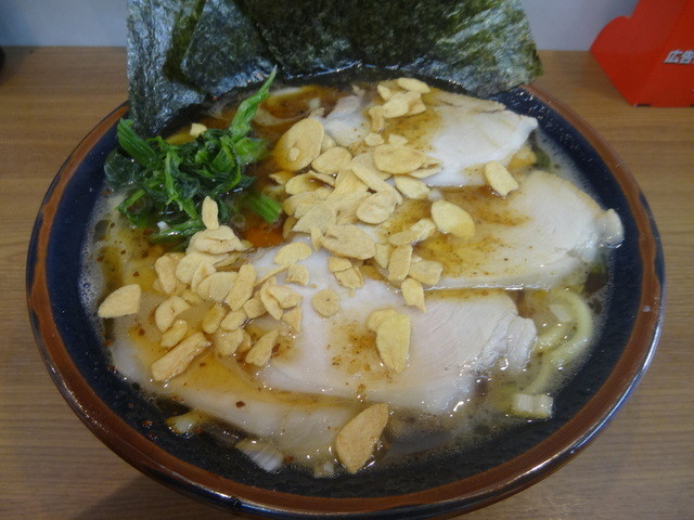 濃厚スープとドッサリにんにくチップが乗った黒ニンニクラーメン By Pmos 竹三郎 浅草 東武 都営 メトロ ラーメン 食べログ 濃厚スープとドッサリにんにくチップが乗った黒ニンニクラーメン By Pmos 竹三郎 浅草 東武 都営 メトロ ラーメン 食べログ