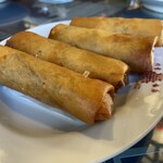 横浜中華街 北京飯店 - コースの春巻き