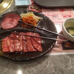 川崎名物 炭火焼肉 食道園 - 