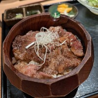 北新地 肉料理 名門 - 
