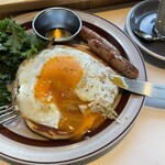 YOUR DAILY COFFEE ROAST AND BREAKFAST - 