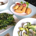 Nhà hàng Hải Sản Làng Cá - 