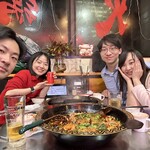 好上頭魚館　四川魚火鍋・烤魚・麻辣燙 - 