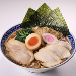 大志軒 - 全部盛り中華そば