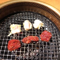 ホルモン焼肉 富や 栄店 - 