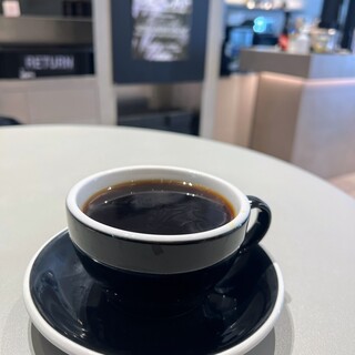 STREAMER COFFEE COMPANY_1
