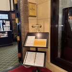 THE SEVEN’S HOUSE - 