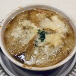 スコット（新館） - オニオングラタンスープ