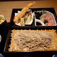 日本料理 彩々楽 -  日本料理 彩々楽 -