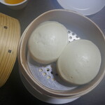 マダム紅蘭 - 東坡肉の蒸しパン