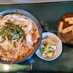 はた屋 - 料理写真:カツ丼@600円！コスパ、ボリューム、味、満点！