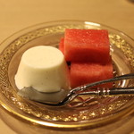 桜田 - ブランマンジェ と 西瓜
      　(2014/06)