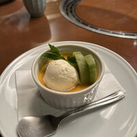 松阪牛炭火焼肉 東海亭 - 