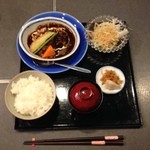 遊膳 グレビー - 参の膳。左上がこちらの店名にもなったグレビーソースの美味しいシチューです。ご飯にかけてしまうと、食べ過ぎます（笑）