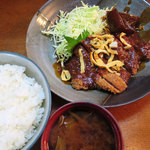 津久紫 - 「鹿児島産肩ロース八丁味噌かつ」サービスランチ