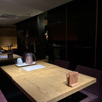 Chacha Ryu-rey - Interior