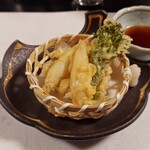 なか安 - 【新春の宴会 会席コース】若さぎと春野菜の天麩羅