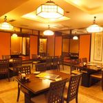 ヌルンジ サランバン - 落ち着いた上質な店内雰囲気となっております。赤坂の街に合った上品な店内仕上げです。