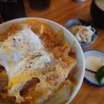 とんかつ 燕楽 - カツ丼