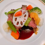 ブラッスリーシュエット - 牛ランプ肉のステーキ赤ワインソース