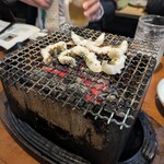 槐 - 炭火で焼いて