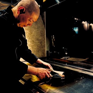 うかい亭で20年以上の経験を持つ横山堅一郎が腕を振るいます。