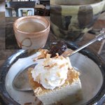 カフェ コルリ - ランチのドリンクセットのチャイ＆デザート