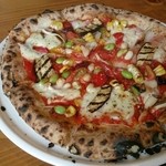 ピッツェリア トレンタノーヴェ - 彩り野菜ピザ