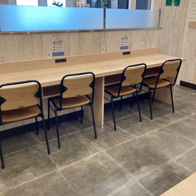 bb.q Olive Chicken Cafe Hiruzuoku Tokushige Gardenzu Ten photo 4