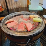 牛タンの店 赤間精肉店 - タントロ定食(3100円)