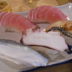 名古屋 かに銀 - 寿司五貫