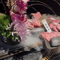 個室 和牛焼肉 吟 難波店 - 