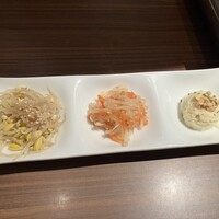 うしごろバンビーナ 銀座店 - 前菜3種