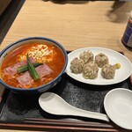 かかし - トマトラーメンとシュウマイ