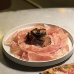 ERUTAN RESTAURANT BAR - 