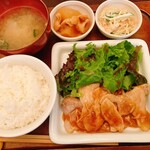 パルファン - 豚肉のみそしょうが焼き