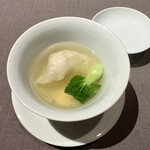 茶禅華 - 雉スープ　雉雲呑　広東白菜