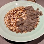 茶禅華 - 本日の雲白肉はトリュフ掛け