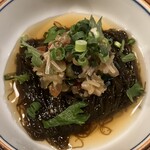 鶴千 - 県産もずくと6種の野菜　冷やしぶっかけ　