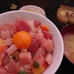 メフレ市場食堂 - 市場丼