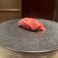 鮨 由う - 