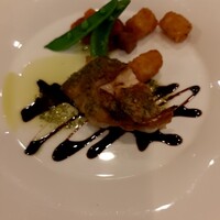 ザ・ループ(ホテルアゴーラリージェンシー大阪堺) - 今回は白身魚のポアレをチョイス　だいぶん小振りになったな～