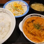 松屋 - 【期間限定】煮込みキャベツのトマトハンバーグ定食