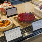 パティスリー オー フィル ドゥ ジュール - な内観