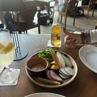 The lounge on the water - 