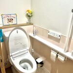 たぬき - トイレ新しく洋式になっています。