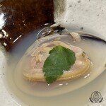 江藤家 - なんと超特大はまぐりの酒蒸し