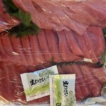 みなと市場 小松鮪専門店 - 鮪の刺身はメバチマグロと本まぐろ！