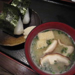 Yakitori Teppou - おにぎりと味噌汁